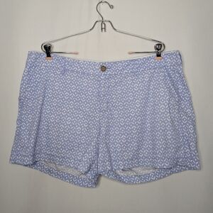 Old Navy Women's Blue Patterned Mid Rise Chino Shorts Size 16